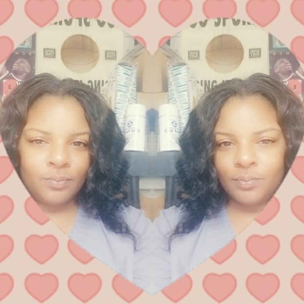 Meet your Posher, Kendra